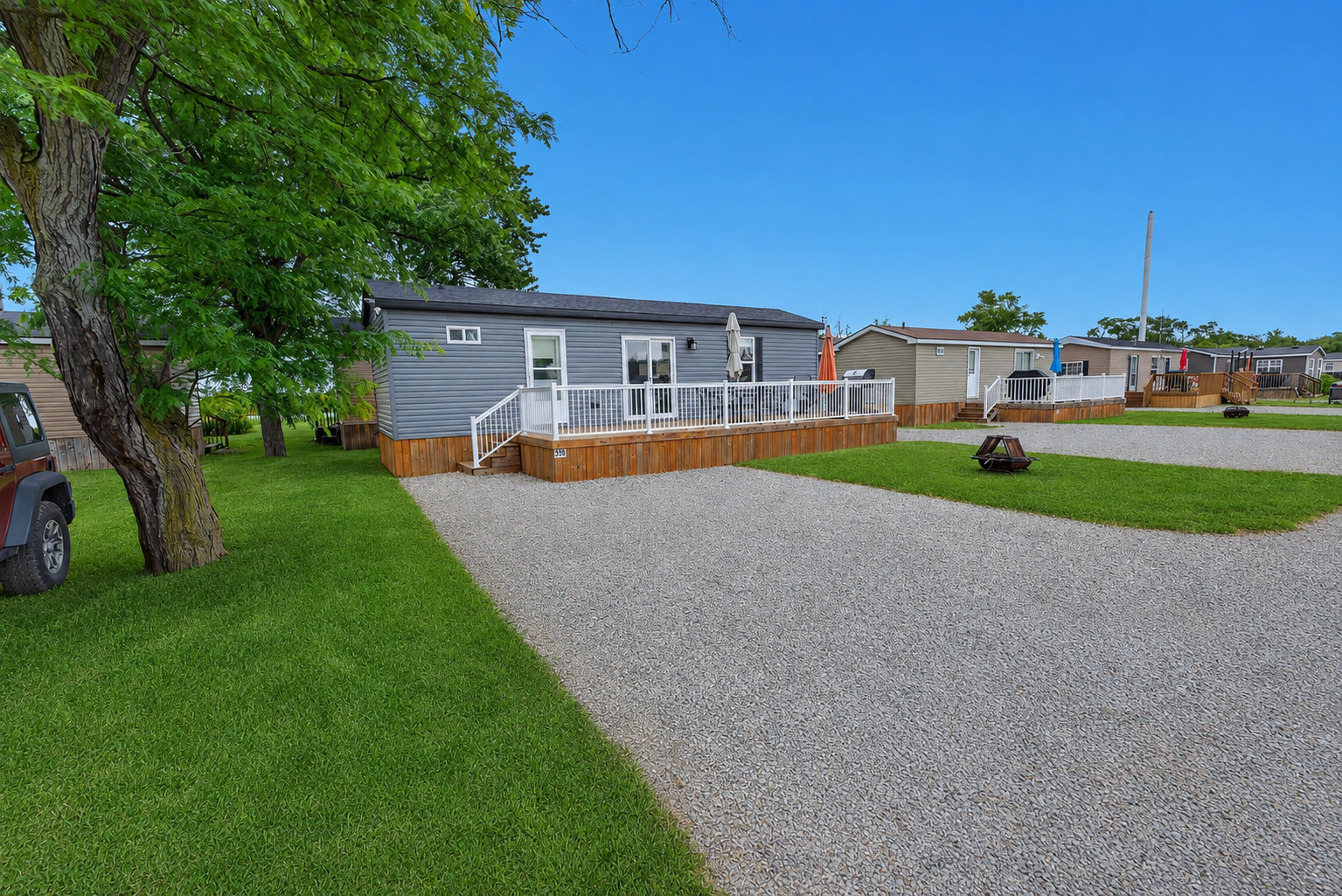 Deck and double-wide lot at 510 Grapevine Drive