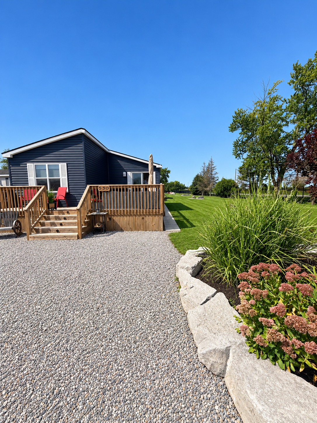 530 Grapeview Drive