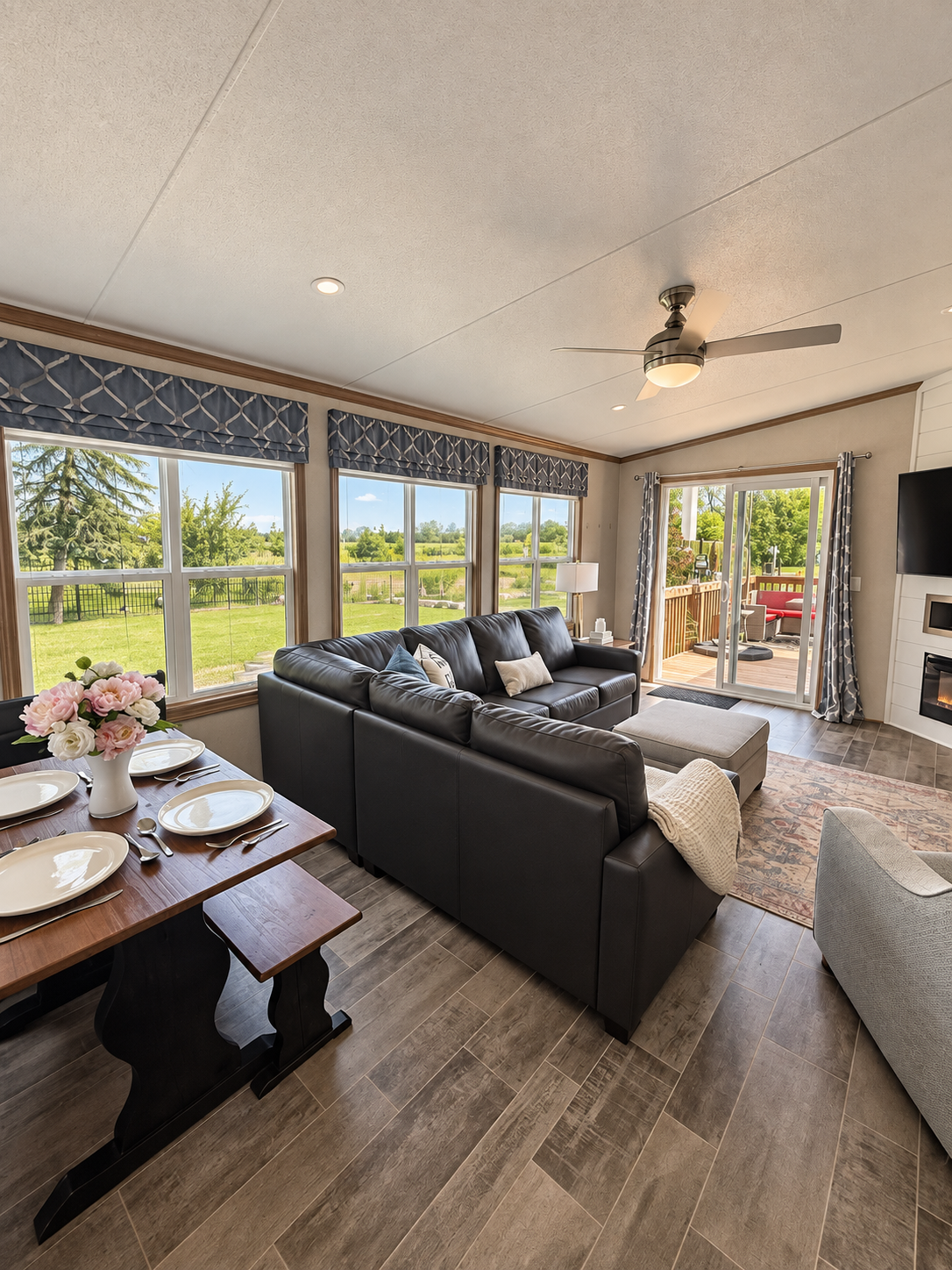 Living and dining area